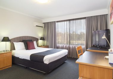 Alpha Hotel Canberra Deluxe Room