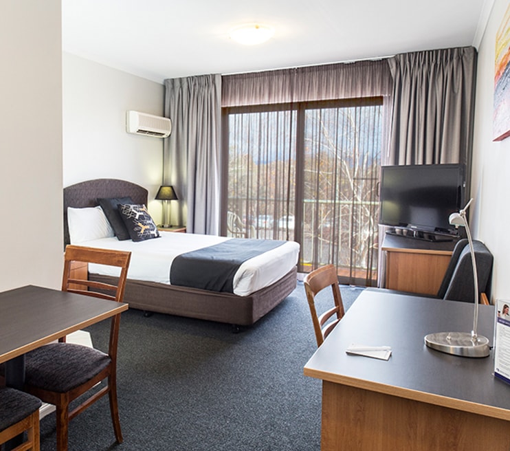Alpha Hotel Canberra Hotel Rooms